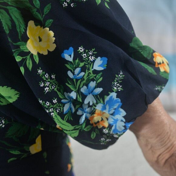 Sugar Lips Delphine Floral Puff Sleeve Crop Top New without Tags - Picture 4 of 8